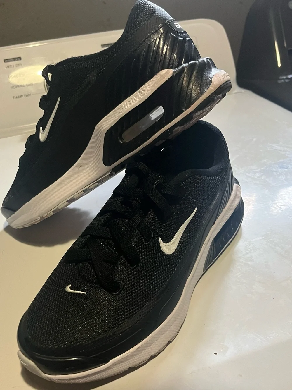 Nike Black and White Running Sneakers with Swoosh